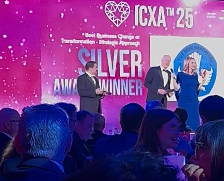 Prestasi Global: Kemendikdasmen Raih Dua Penghargaan ICXA 2025 di London