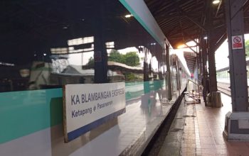 KAI siapkan 1,5 juta kuota diskon 30 persen liburan Natal 2025 dan Tahun Baru 2026. Diskon berlaku untuk keberangkatan kereta api 22 Desember 2025 hingga 10 Januari 2026