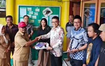 Kemendikdasmen bantu rehabilitasi bencana erupsi Gunung Semeru dengan menyalurkan perlengkapan belajar dan pendampingan psikososial. Dan terus mengawal pendidikan bagi anak-anak terdampak bencana