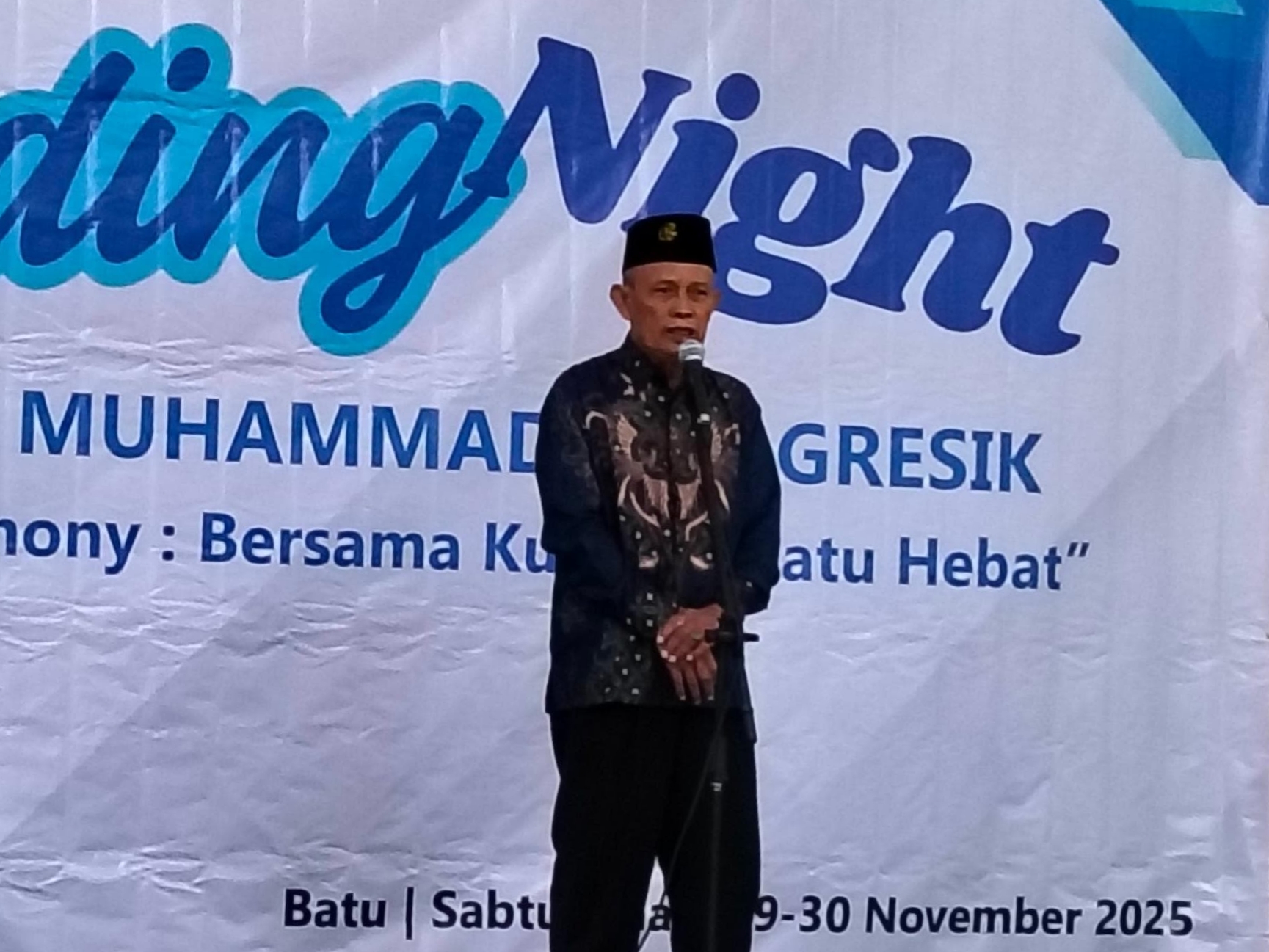 Ratusan guru mencairkan sekat-sekat formal di Kota Batu. Memperkuat kolaborasi dan komitmen memajukan pendidikan Muhammadiyah di Kecamatan Gresik.