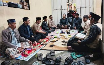 Meninggalkan larangan lebih berat bagi seseorang menjadi bahasan kajian Pimpinan Ranting Muhammadiyah (PRM) Gadingkulon, Dau, Malang, Sabtu (15/11/2025) pukul 19.30 hingga 21.00 WIB.