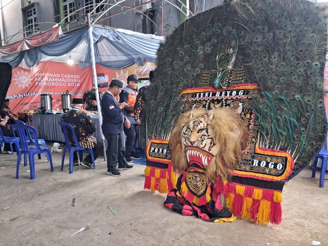 Melihat Singo Barong, Kuliner, sampai Pijat Gratis di Stand PCM Ponorogo