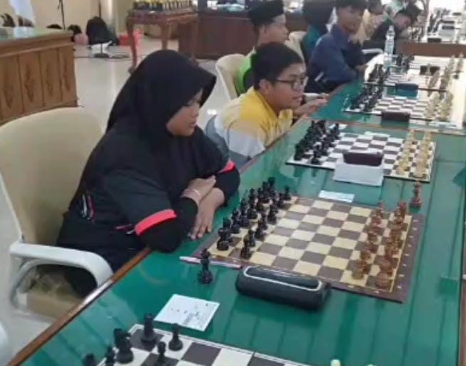 Siswi MTs Muga Sumberrejo Juara 1 di Kejurkab Catur Bojonegoro 2025