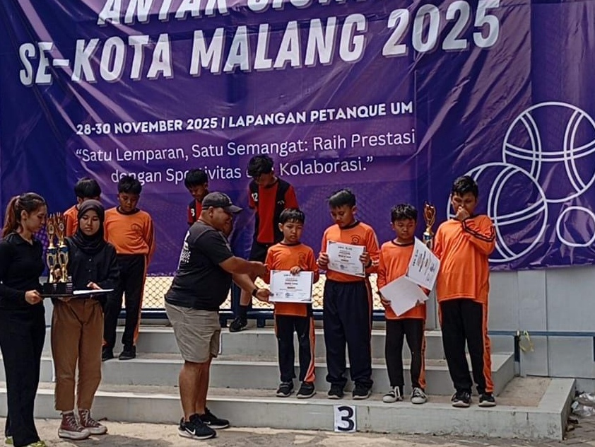 Dua Atlet SD Mutu Kawi Antar Sekolah Raih Podium Petanque Se-Kota Malang