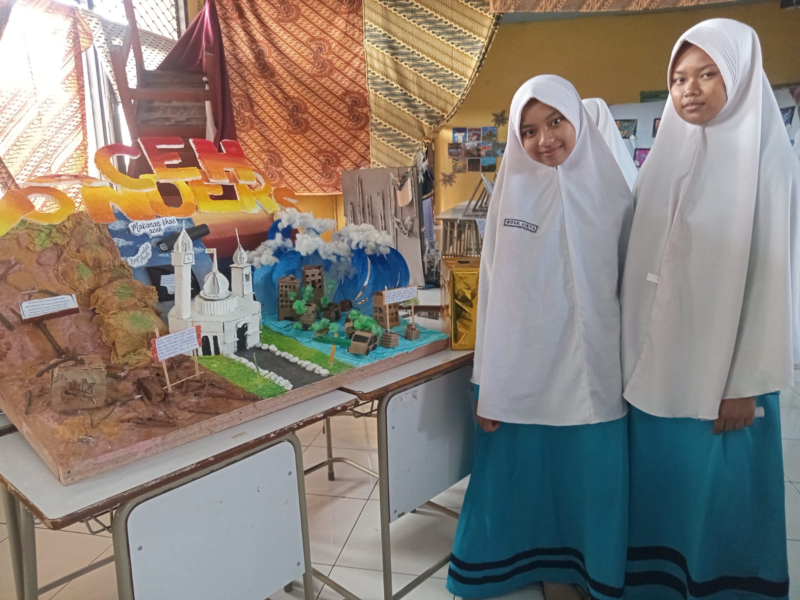 The Colour of Nusantara: Galeri Seni Santri di Tengah Pengajian Akbar Al-Fattah