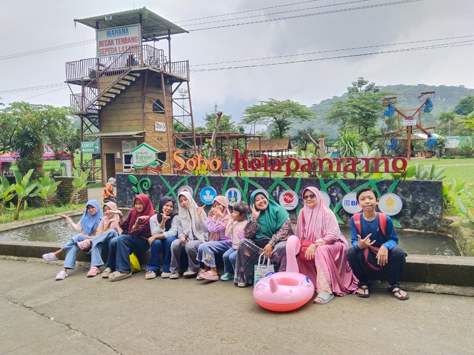 Lancar Membaca Al-Qur’an, 15 Santri MDA Darussalam Dapat Sedekah Kebahagiaan di Sumber Gempong