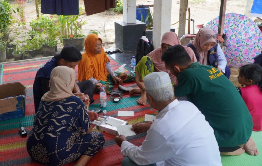 Dua Pekan Terisolasi, EMT Muhammadiyah Akhirnya Tembus Dusun Benteng Tapanuli Selatan