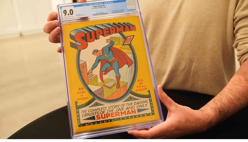 Komik bekas Superman edisi pertama tahun 1938 terjual senilai 9,12 juta dolar di balai lelang Heritage Auctions Texas, Amerika Serikat, November 2025 lalu.