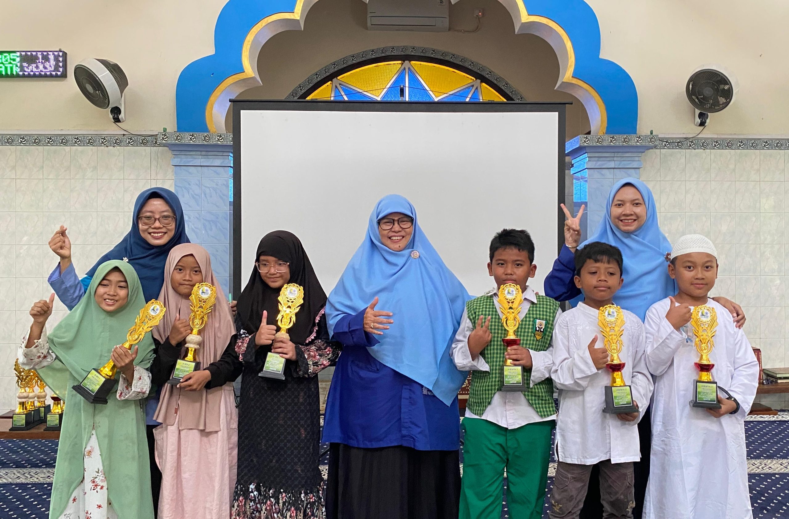 Pildacil Semarakkan Isra Mikraj di SD Muhammadiyah 1 Kebomas