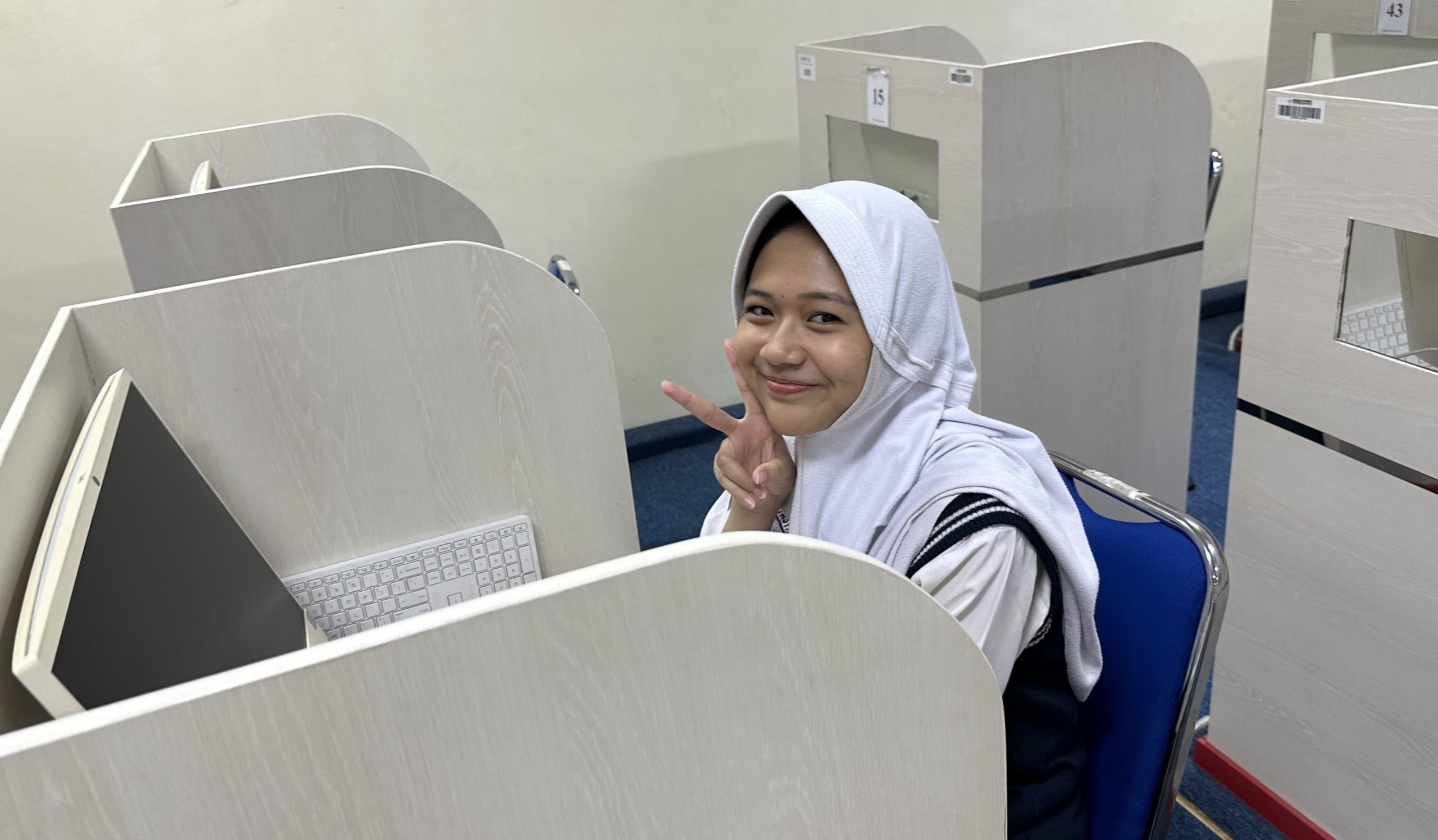 Spemduta Gandeng Umsura, Siswa Kelas Internasional Ikuti Tes TOEFL di Kampus