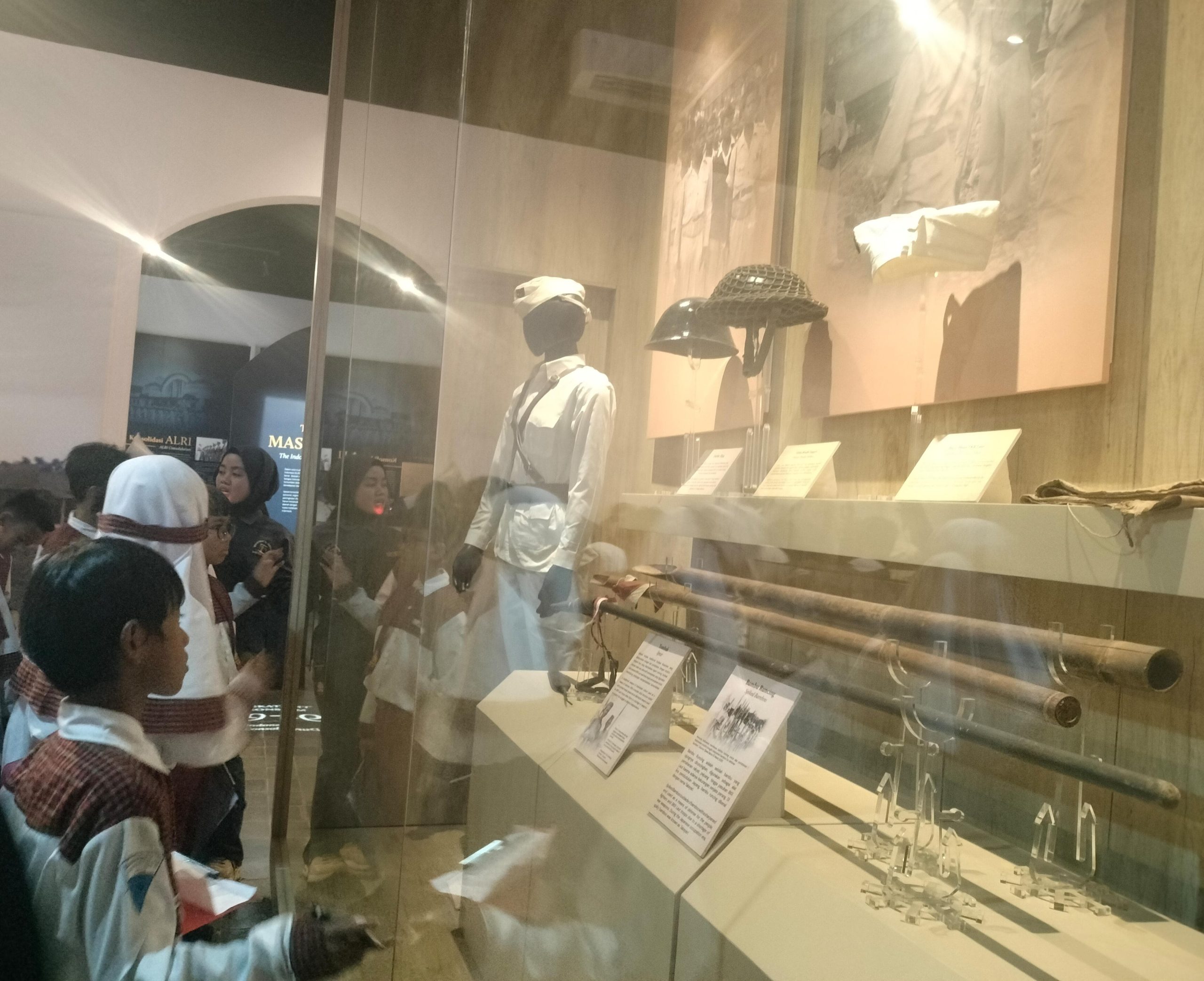 Menapak Jejak Bahari di Gedung Heritage