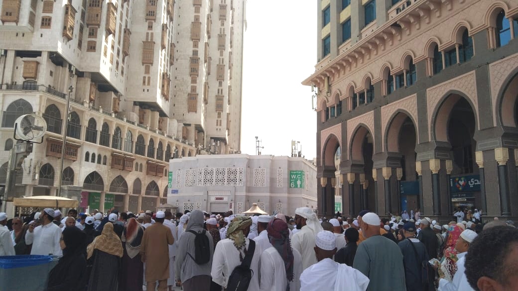 WC 6 dan Seni Bertahan di Labirin Masjidilharam