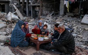 Mandat internasional ditunggu pemerintah Indonesia untuk mengirim pasukan perdamaian di Gaza yang sudah disiapkan.