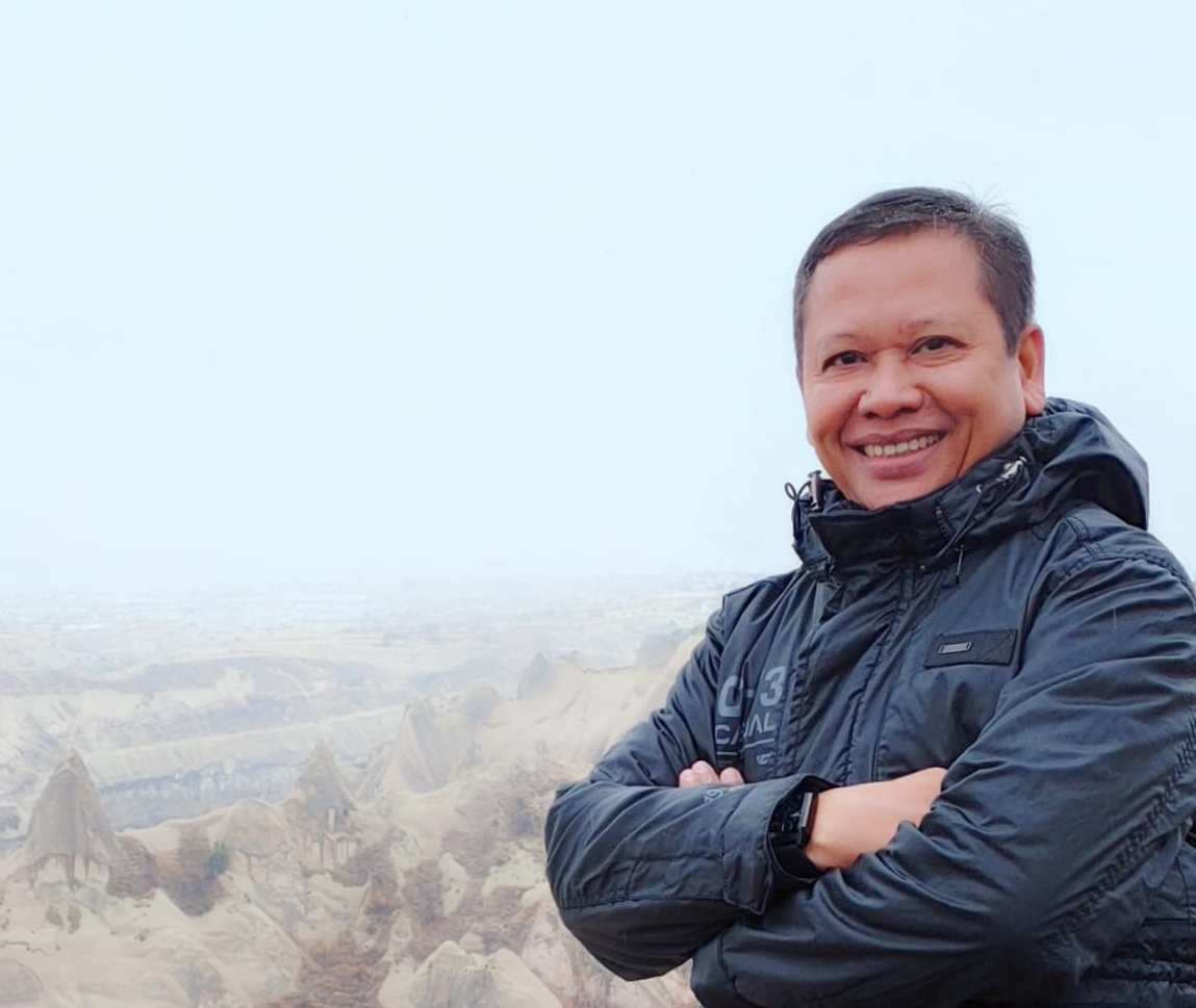 Kesalehan Simbolik di Panggung Digital