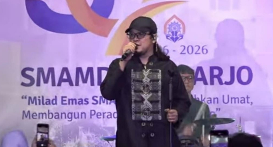 Noe Letto di Milad Ke-50 Smamda: Dari Gundul-Gundul Pacul, Berkibarlah Benderaku, hingga Sebelum Cahaya