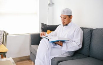 Ramadan dan Kehati-hatian Mengutip Hadis