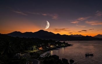 Takbir Idulfitri sebentar lagi berkumandang menandai berakhirnya bulan Ramadan yang telah menguji keimanan dan kesalehan umat. Ramadan melahirkan para muttaqin semestinya aman tentram negeri ini.