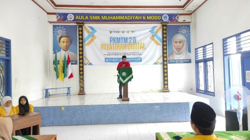Berbagi Pengalaman Pimpinan DPRD di Pelatihan Taruna Melati