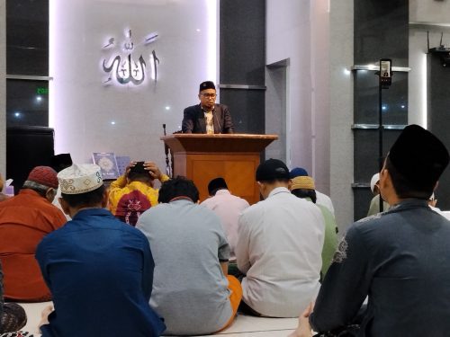 Orientasi Amal: Cukup Rida Allah, Bukan Validasi Manusia