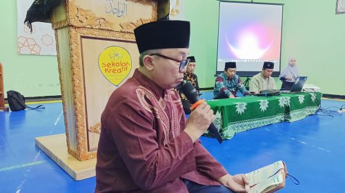Ngabuburit Sekolah Kreatif Baratajaya, Teguhkan Peran Guru Membangun Peradaban