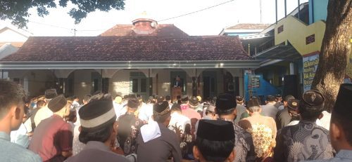 Salat Id di PRM Bajang Diikuti Ratusan Jemaah, Khotbah Soroti Konsistensi Usai Ramadan