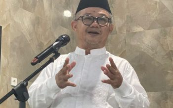 Pesan Subuh Mendikdasmen kepada Santri Gombara