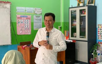 Gelak Tawa di Balik Seriusnya Belajar Menulis ala Tagar.co