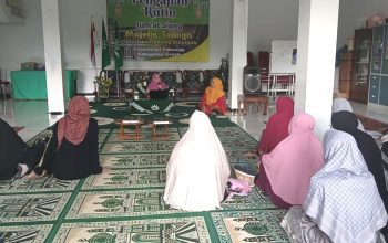 Fikih Sentuhan Lawan Jenis Dibahas di Pengajian PCA Kebomas, Wudu Tetap Sah?