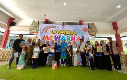 Himpaudi Tarik. Beragam lomba dan penampilan seni digelar sebagai upaya mendorong kreativitas serta membangun karakter anak sejak dini.
