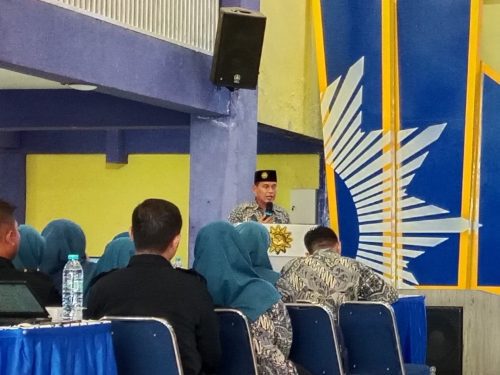 SD Mumtaz menggelar sidang lanjutan Raker 2026 di Aula Mas Mansyur guna membedah tugas kerja dan meresmikan peraturan gedung baru demi mewujudkan ekosistem pendidikan digital.