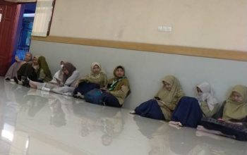 Anxienty test atau tes tingkat kecemasan langkah awal atau alat skrining untuk memahami apakah perasaan gelisah, takut atau tegang yang dialami masih dalam batas wajar atau sudah berlebihan menjadi gangguan kecemasan.