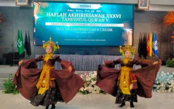 Nuansa Betawi Hangatkan Pembukaan Haflah Akhirissanah Smamdela