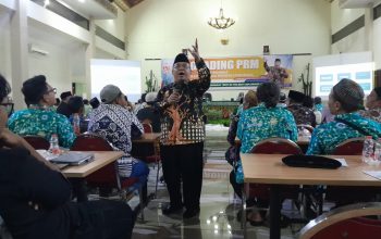 Mengubah PRM (Pimpinan Ranting Muhammadiyah) yang biasa menjadi luar biasa harus bisa memajukan empat komponen basis kegiatan Muhammadiyah.